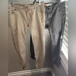 Levi’s Set‎ Of 2 Joggers